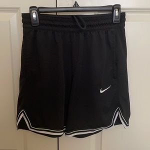 Nike athletic basketball shorts